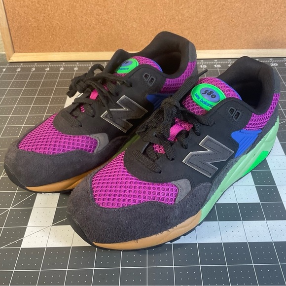 New balance 580 brand new
Phantom - Picture 2 of 10